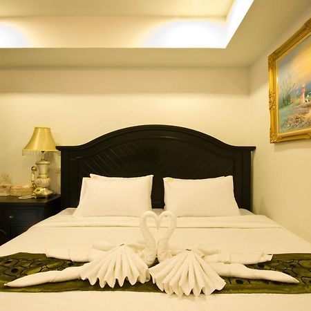 Richly Villa Bangkok Exterior photo